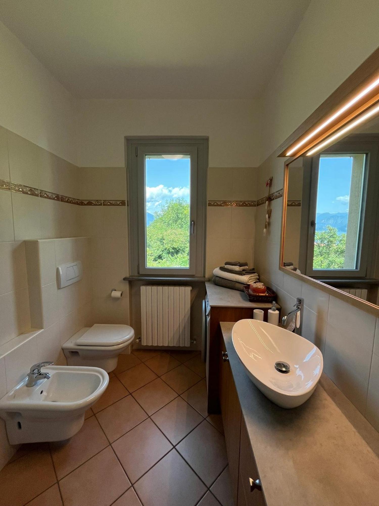 2 Cuori Al Lago - Appartamento In Villetta Singola Mandello del Lario Zewnętrze zdjęcie